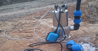 Установка дренажного насоса в Салехарде - услуги от СантехДомСлх, расценки от 3144 рублей